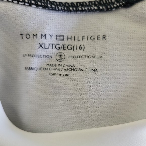 Tommy Hilfiger Girls' Long Sleeve Rashguard UPF 50+ Swimsuit Size XL - Picture 3 of 6